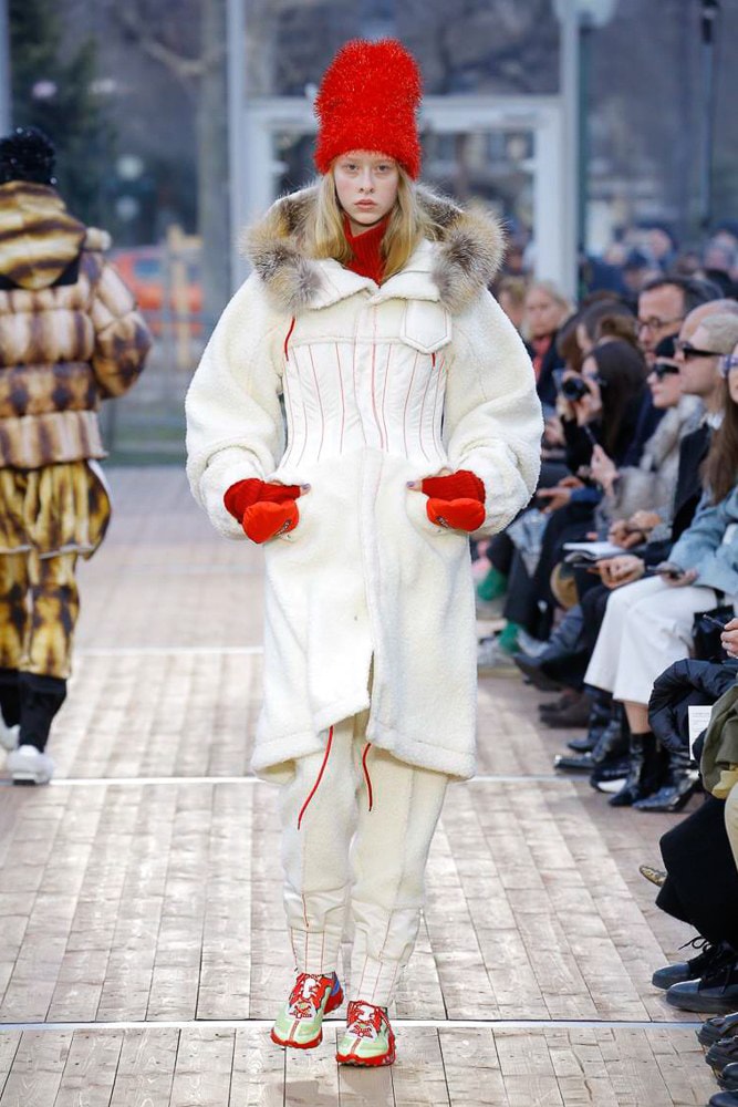 Undercover Fall Winter 2018 Paris Fashion Week Show Collection