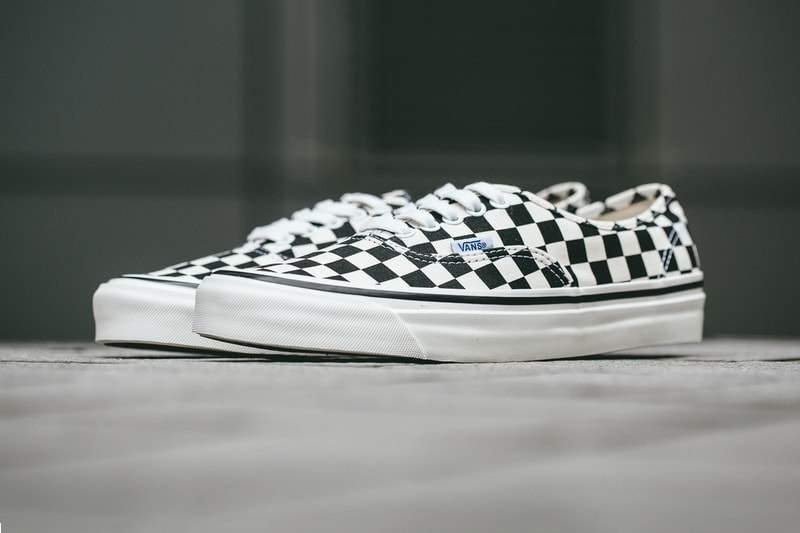Vans Checkerboard Authentic 44 DX