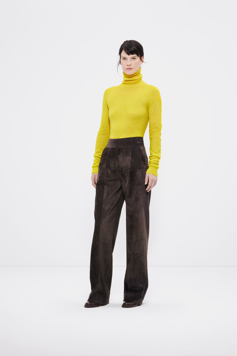 COS Fall/Winter 2018 Minimalist Fashion Lookbook Basics Minimal Simple Scandinavian Style