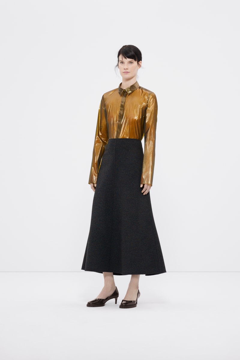 COS Fall/Winter 2018 Minimalist Fashion Lookbook Basics Minimal Simple Scandinavian Style