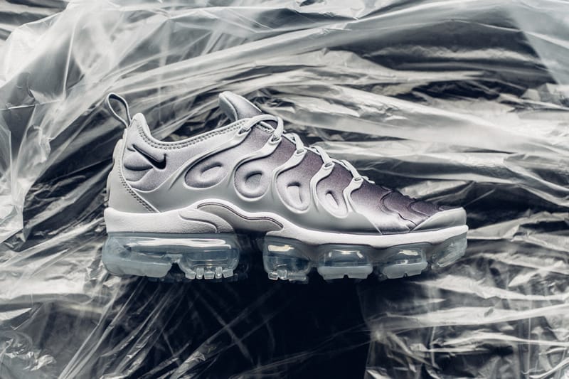 A Closer Look at Nike's Air VaporMax Plus In "Wolf Grey"