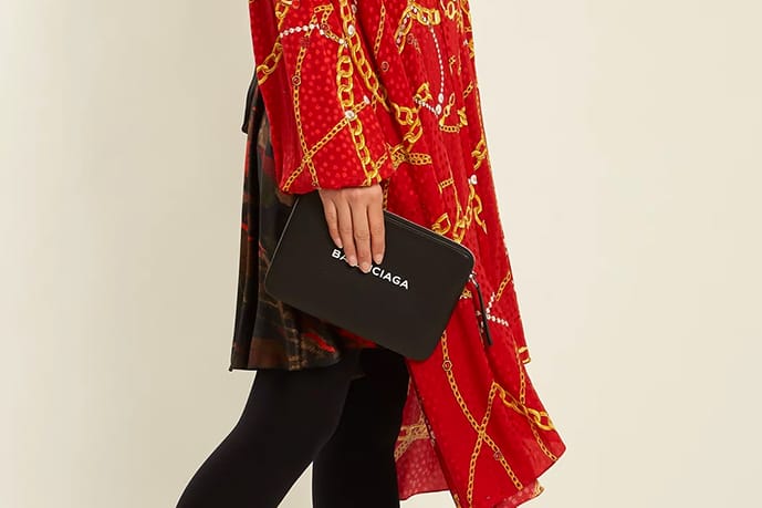 Balenciaga's New "Shopping Pouch" Is for Girls On-The-Go