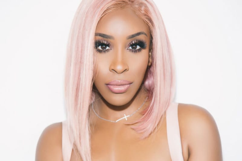 Jackie Aina's Diamond Glow Highlighters Are Available Online at Sephora