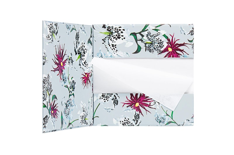 Nars x Erdem Strange Flowers Collection Mattifying Blotting Papers