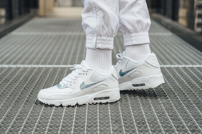 nike air max 90 mesh royal tint iridescent