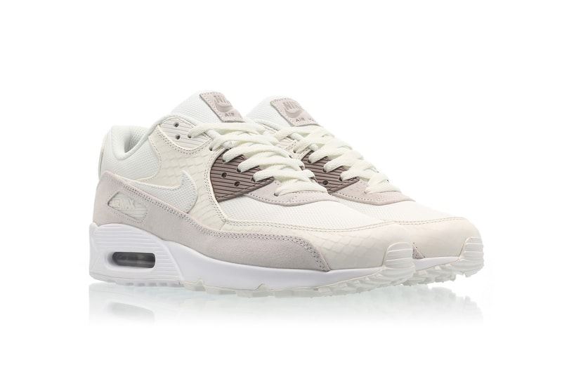 Nike Air Max 90 "Sail/White" Sneaker Shoe Texture Print Retro Silhouette Snake Skin