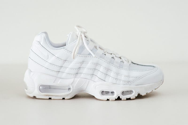 all white womens air max