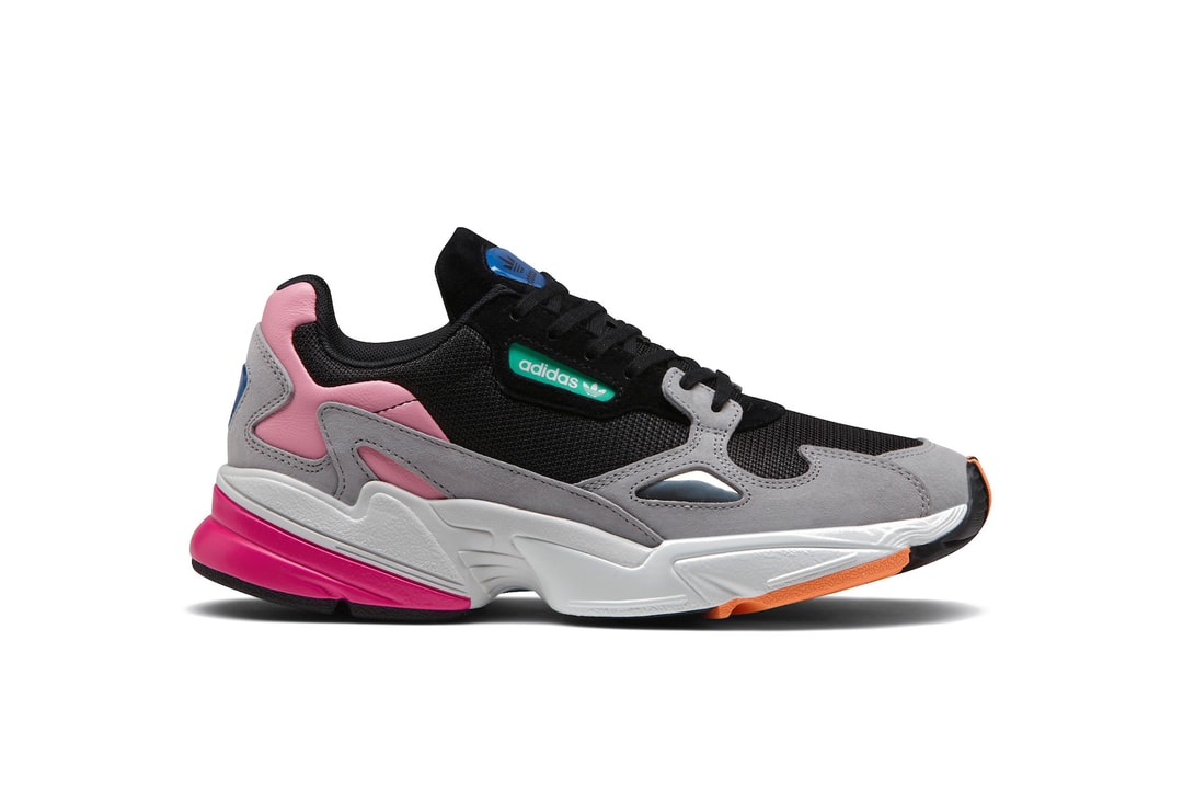 adidas gazelle silver green womens Men's Wide Fit adidas Runfalcon 5 Walking/Running Sneakers, Black/White / 11.5 / 2E main image 0