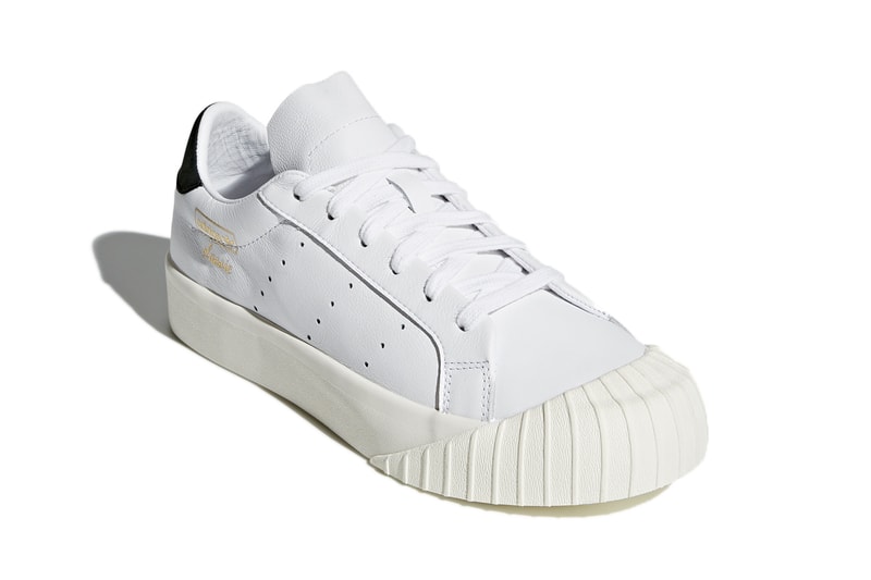 adidas Originals Bubblegum Pink Everyn Sneaker