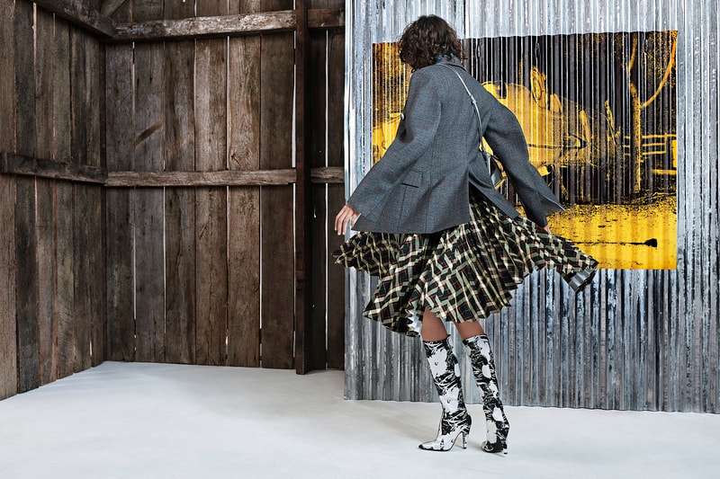 CALVIN KLEIN 205W39NYC Pre-Fall 2018 Collection lookbook raf simons willy vanderperre