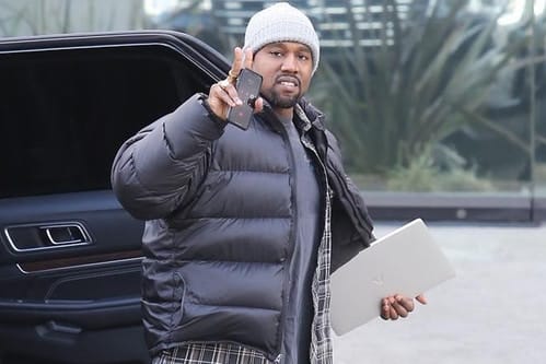 Kanye West Reveals a New YEEZY 700 V2 Colorway