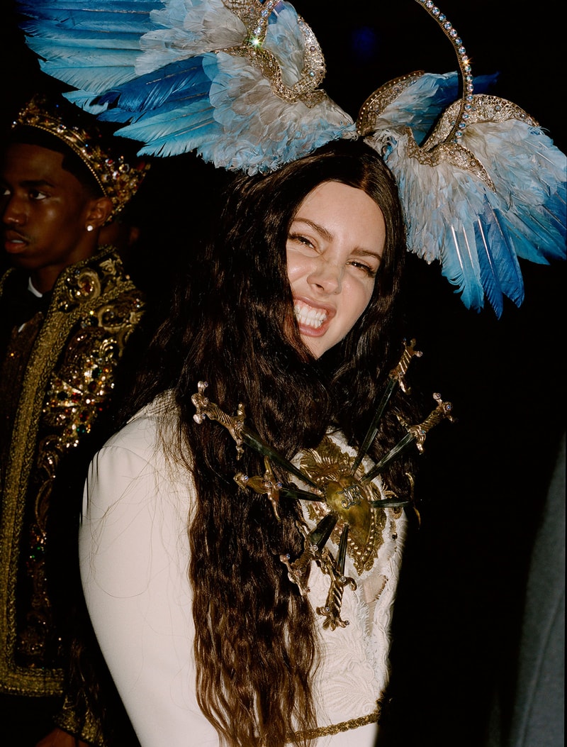 Met Gala 2018 Lana Del Rey Gucci Dress headpiece Candid