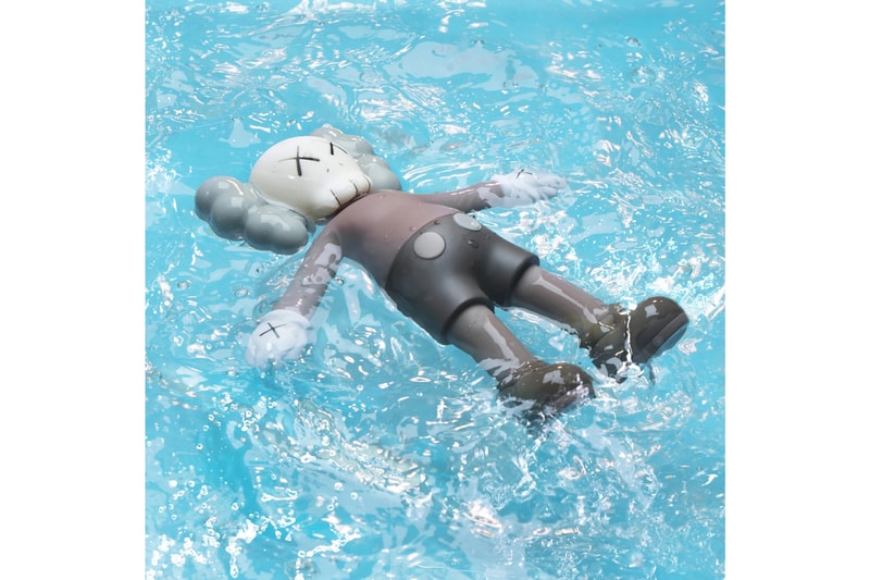 KAWS:HOLIDAY Seoul Seokchon Lake Korea Figurine
