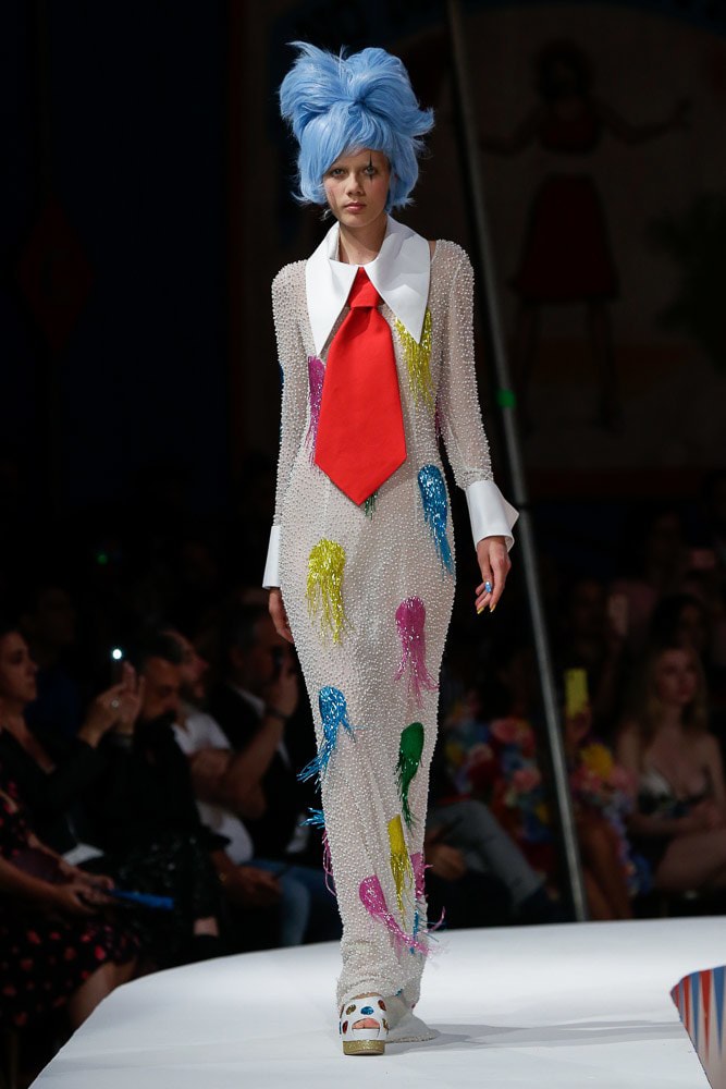 moschino jeremy scott spring 2019 collection los angeles circus violet chachki rupaul drag race queen