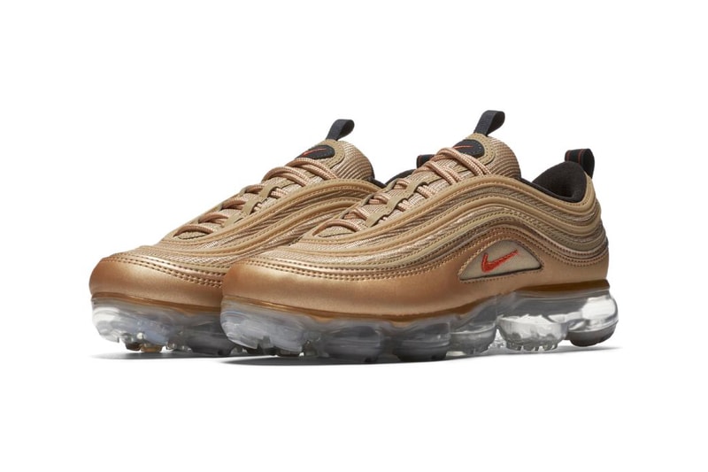 Nike Women's Wmns Air VaporMax 97 Blur Light Metallic Gold Vintage Coral