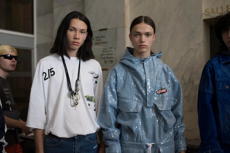 Off-White Virgil Abloh Menswear Spring/Summer 2019 Paris Fashion Week Men's Collection Backstage T-shirt Jacket White Blue