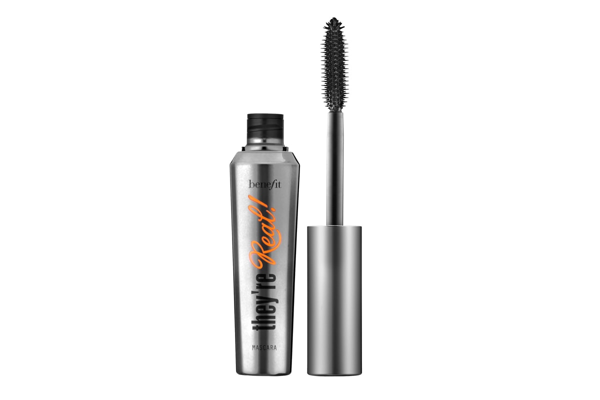 Beyonce Mascara Makeup Volume Lengthen Lashes Eyelashes