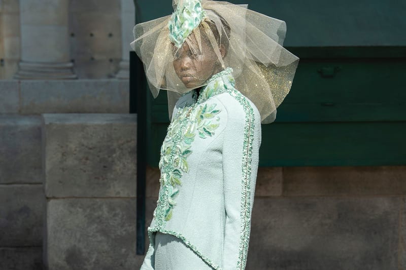 Chanel's Fall 2018 Couture Show Features Modern Suiting and Chic Accessories