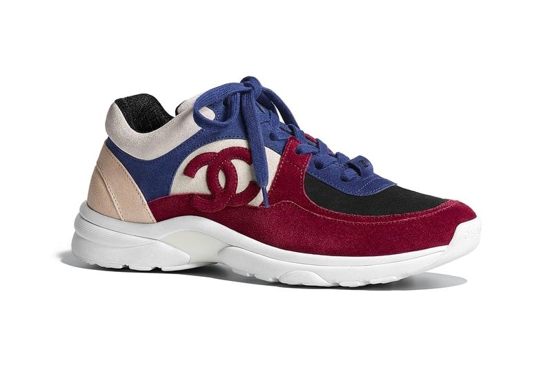 chanel pre-fall 2018 sneaker suede calfskin navy blue red logo