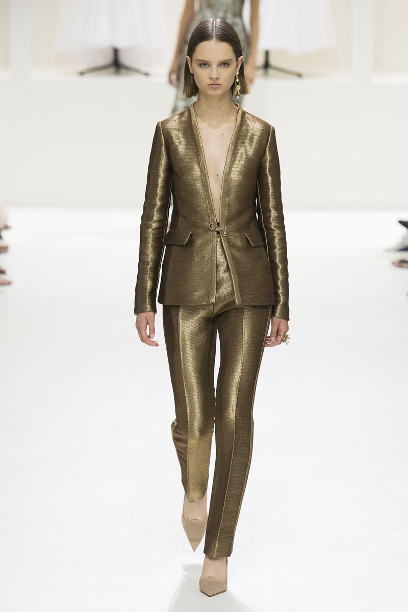 Christian Dior Fall 2018 Couture Show Collection