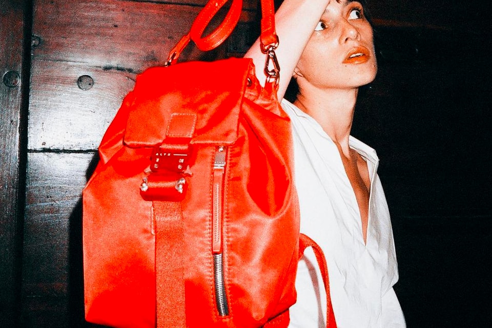 kardashian mini backpack - Performance Twill Khloé Kardashian Is Not Ready