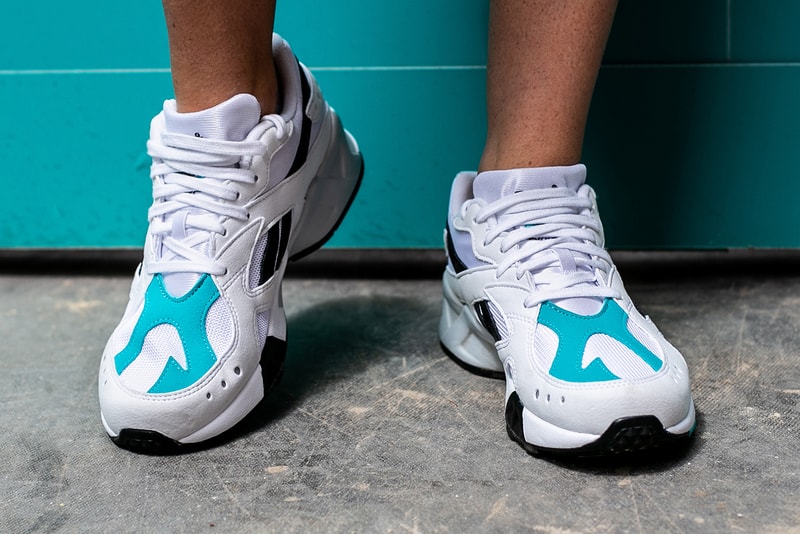 Reebok Aztrek White Solid Teal