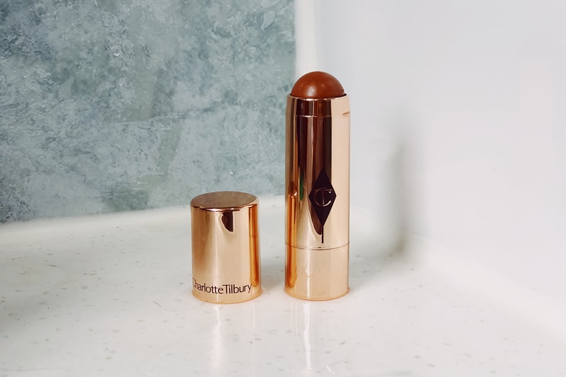 charlotte tilbury beach stick contour highlighter review