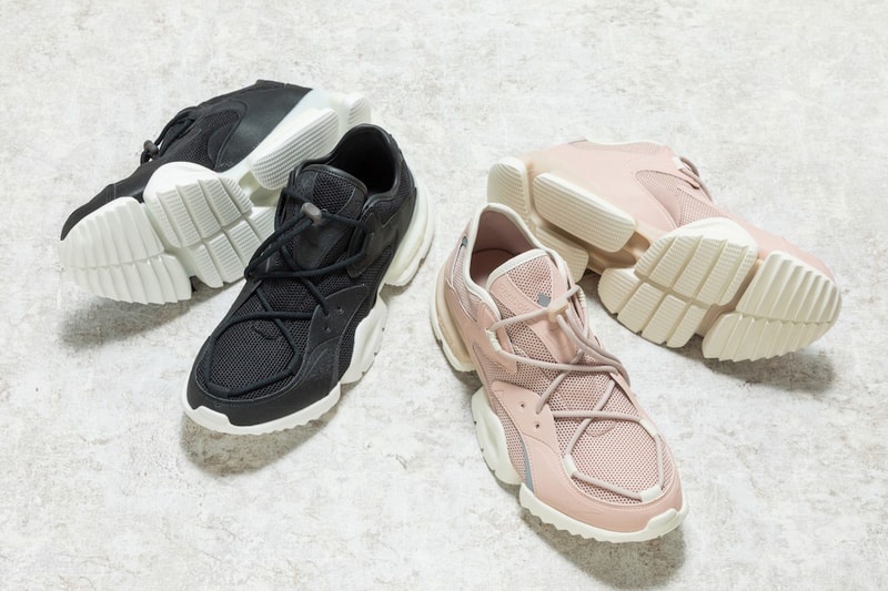 Barney's Reebok Run.r 96 Pink Black