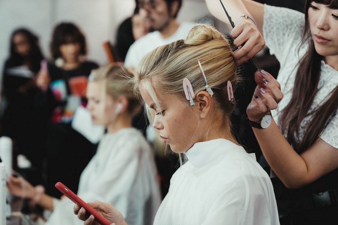 Rodarte Spring/Summer 2019 New York Fashion Week Backstage Roses Blue