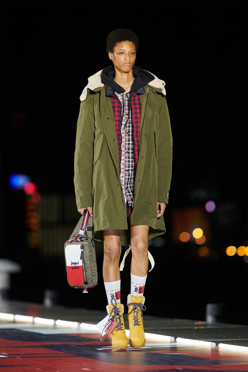 Tommy Hilfiger TommyNow Shanghai Runway Fashion Show Winnie Harlow Hailey Baldwin Josephine Skriver Lewis Hamilton