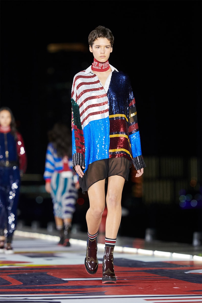 Tommy Hilfiger TommyNow Shanghai Runway Fashion Show Winnie Harlow Hailey Baldwin Josephine Skriver Lewis Hamilton