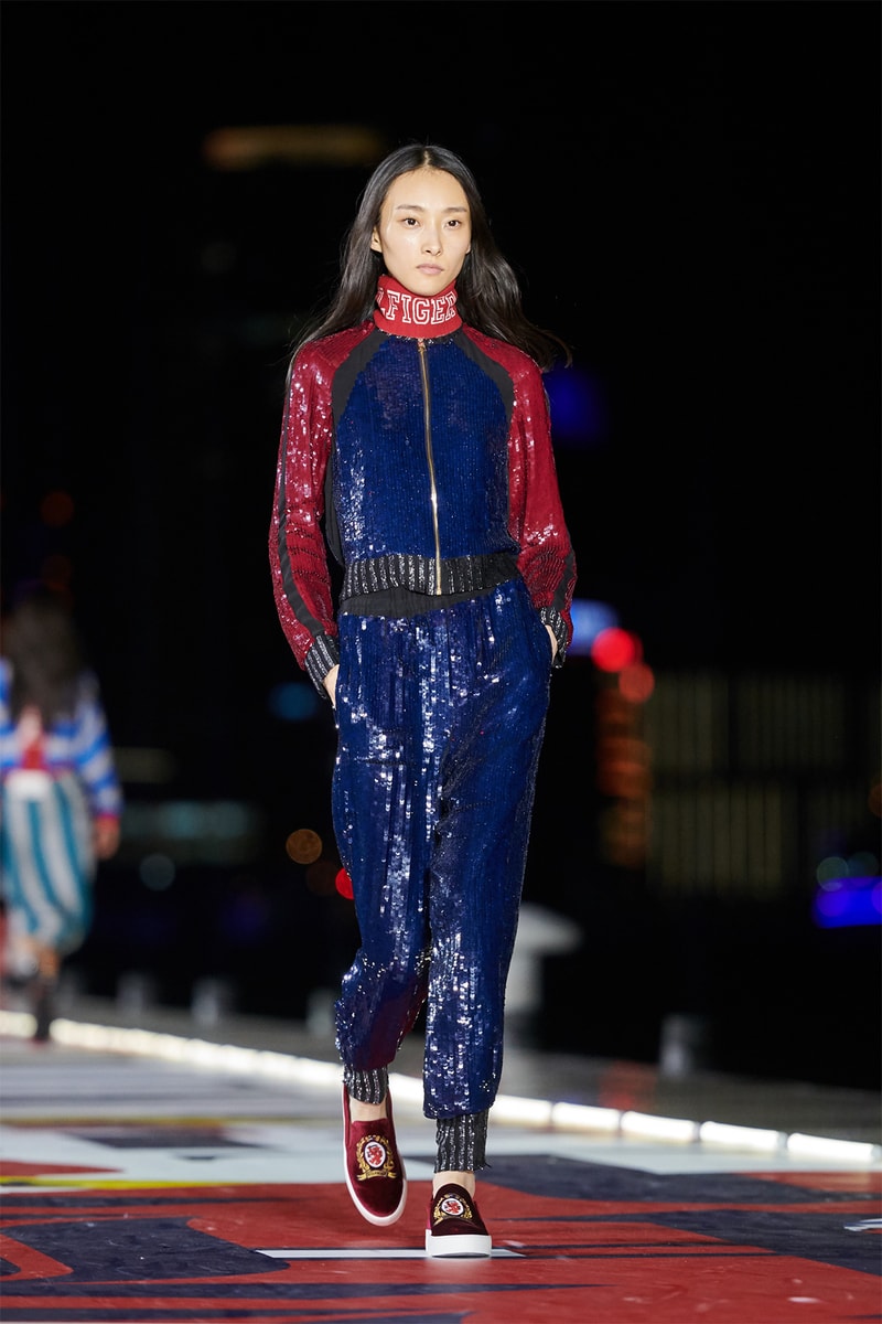 Tommy Hilfiger TommyNow Shanghai Runway Fashion Show Winnie Harlow Hailey Baldwin Josephine Skriver Lewis Hamilton