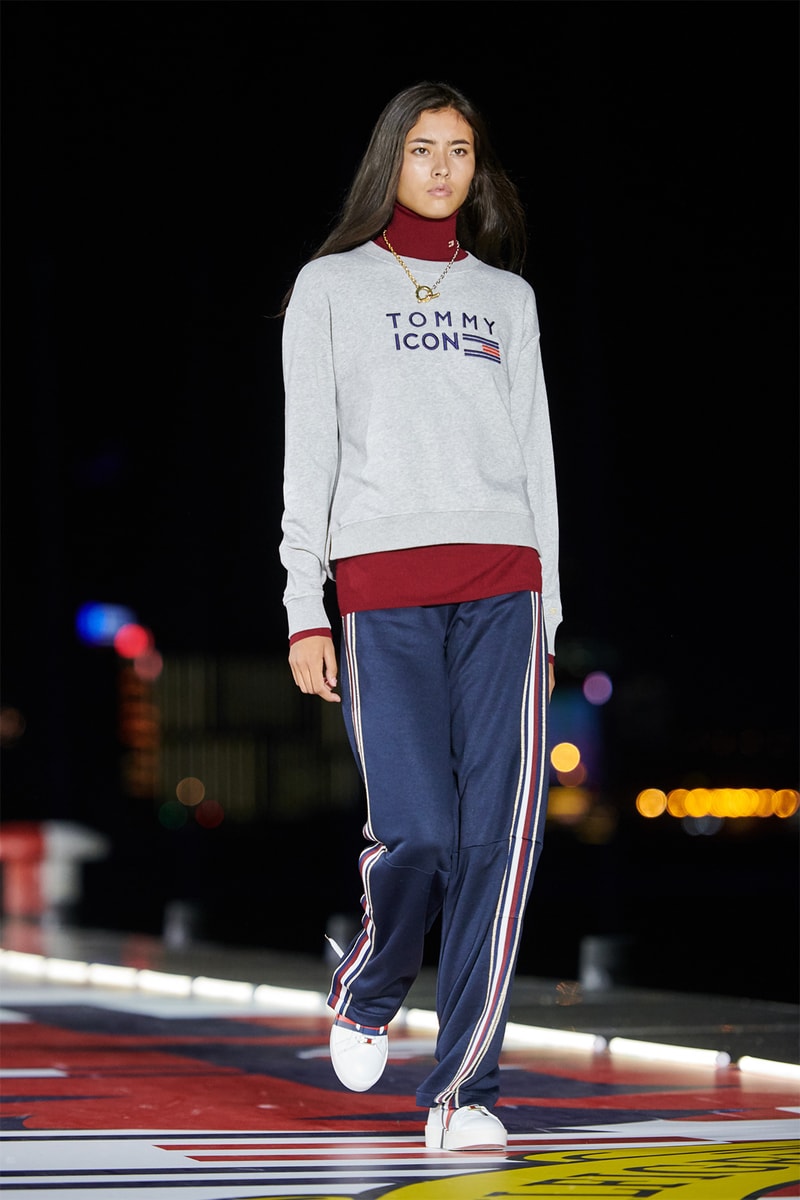 Tommy Hilfiger TommyNow Shanghai Runway Fashion Show Winnie Harlow Hailey Baldwin Josephine Skriver Lewis Hamilton