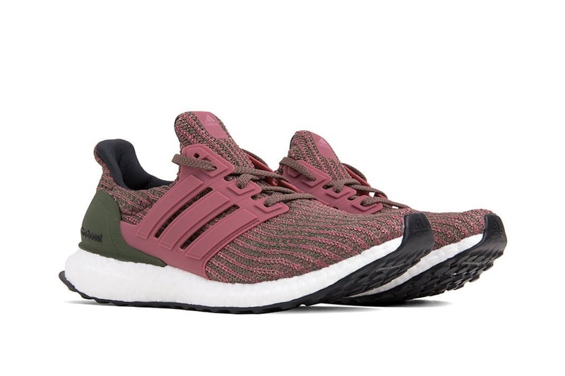 adidas UltraBOOST Trace Maroon Sneaker Flyknit Sneaker Boost Sole Red Green 