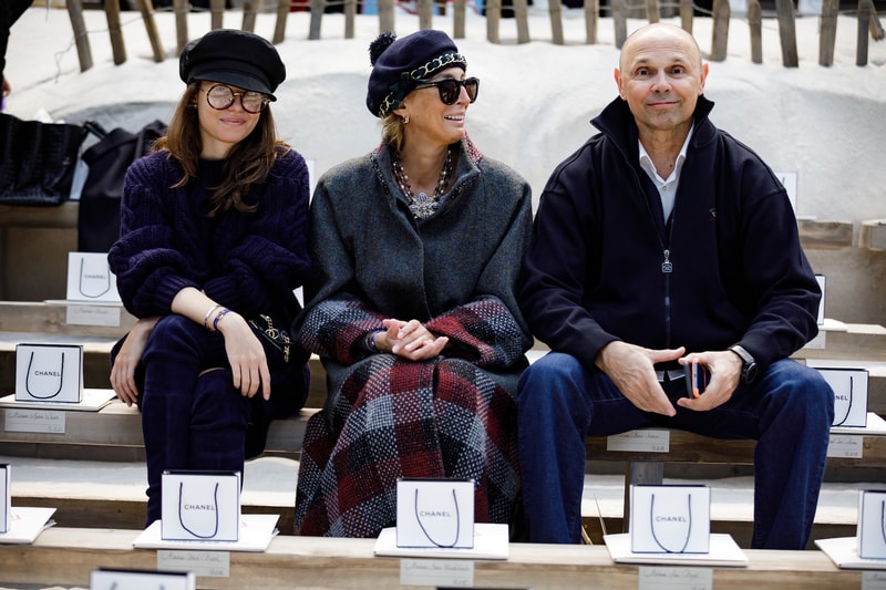 Chanel Spring Summer 2019 Paris Fashion Week Front Row Snaps Collection Karl Lagerfeld