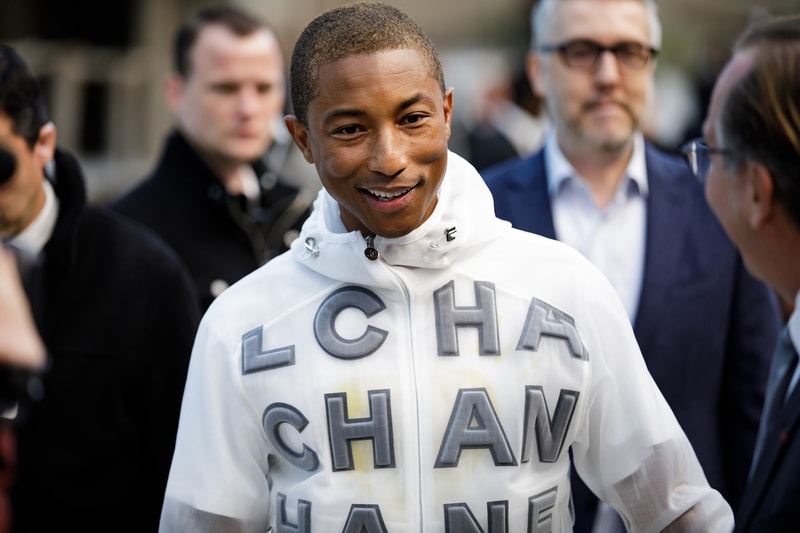 Chanel Spring Summer 2019 Paris Fashion Week Front Row Snaps Collection Karl Lagerfeld