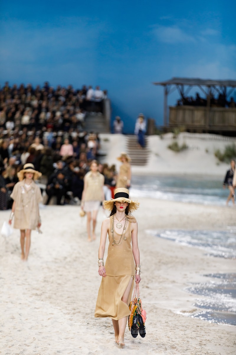 Chanel Spring Summer 2019 Paris Fashion Week Front Row Snaps Collection Karl Lagerfeld