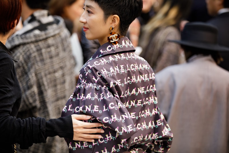Chanel Spring Summer 2019 Paris Fashion Week Front Row Snaps Collection Karl Lagerfeld
