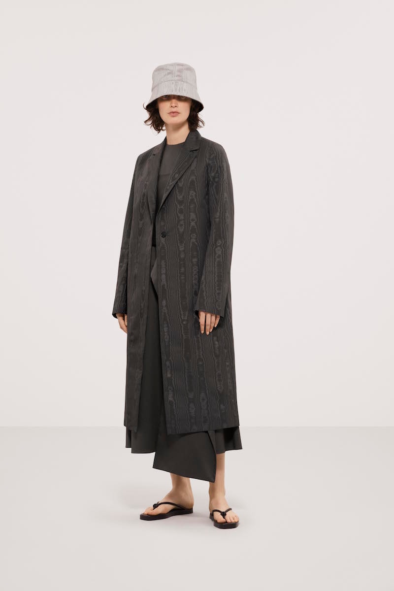 COS Spring/Summer 2019 Lookbook Collection Fashion Minimalist Outfit Inspiration Simple Tailoring