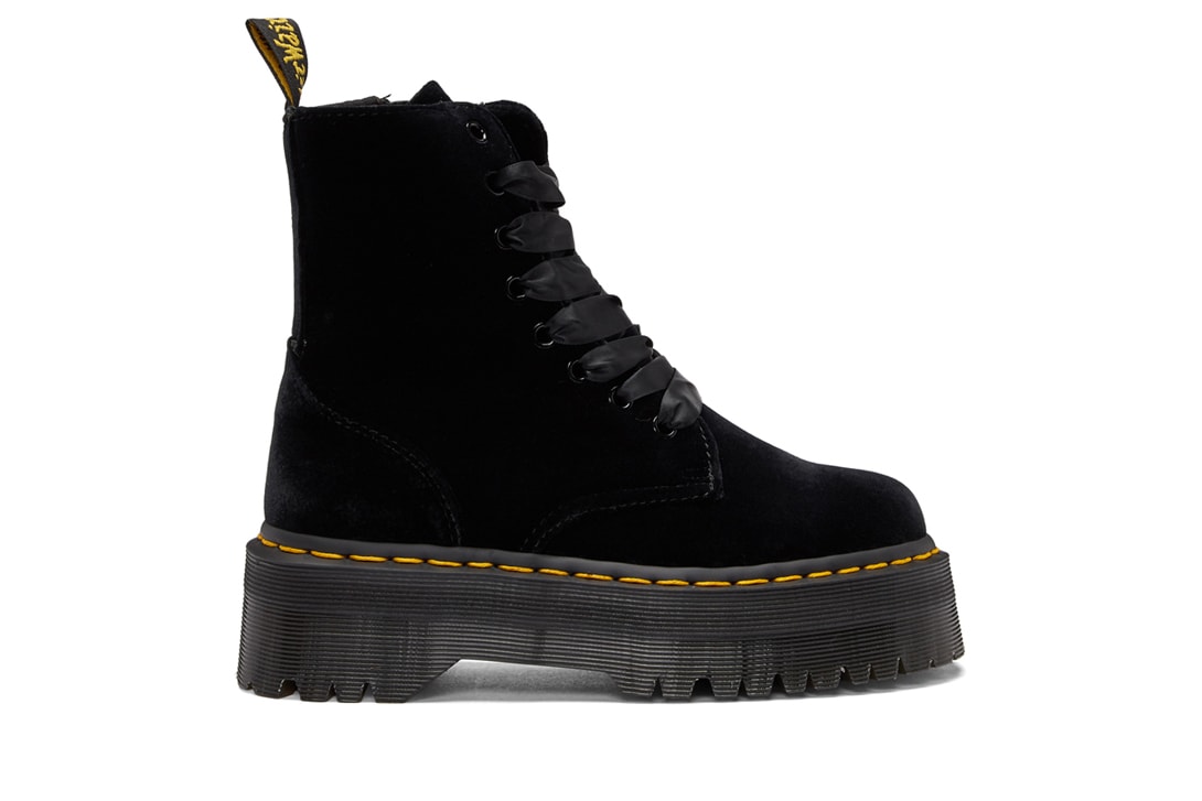 MATCHESFASHION fendi boots roma logo black yellow white