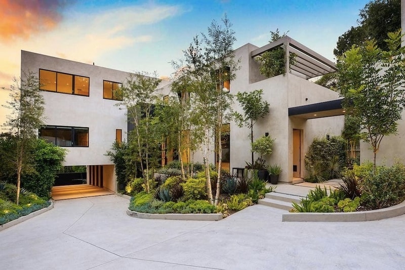 Kylie Jenner Travis Scott 13 Million USD Mansion House Beverly Hills Purchase