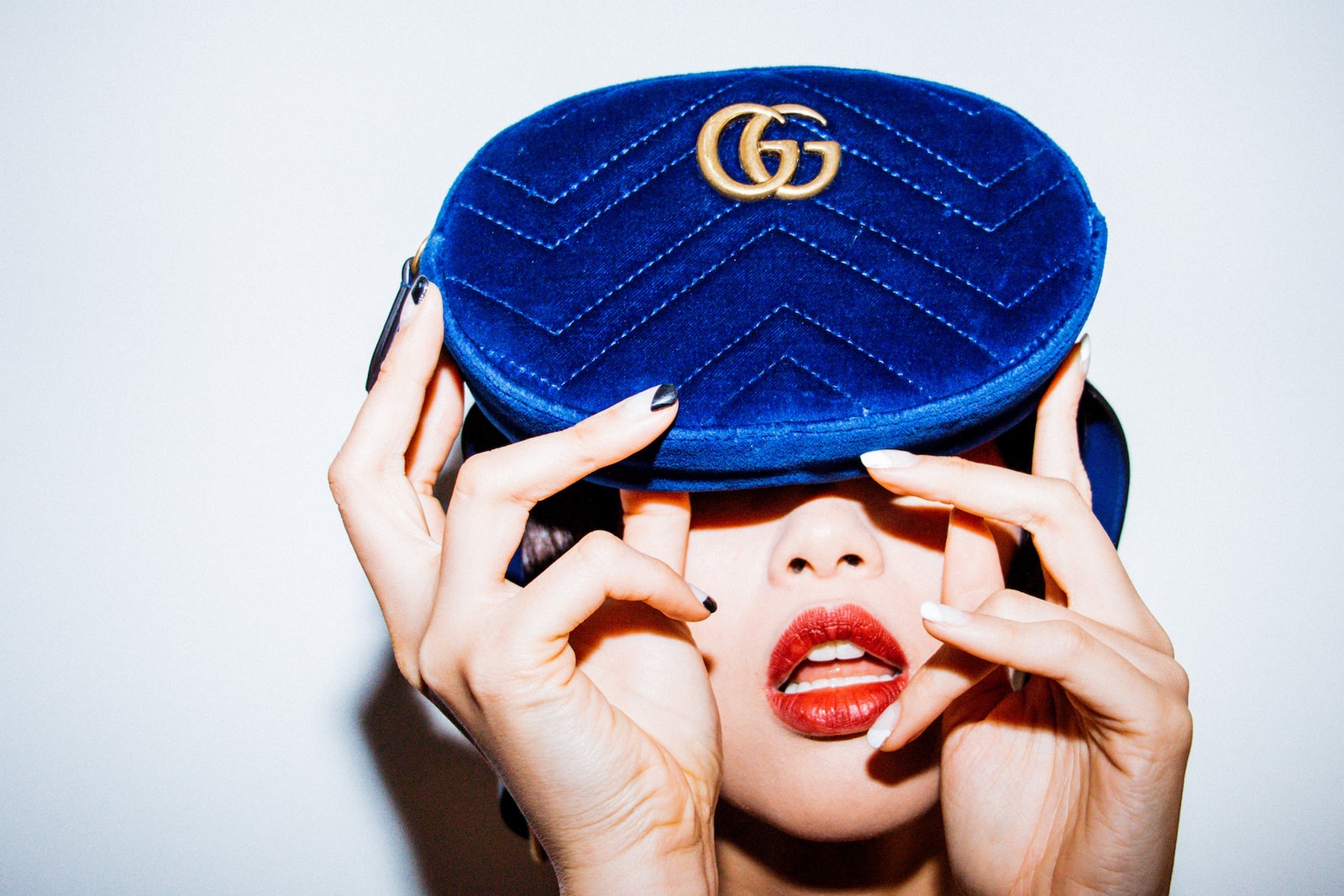 Luxury Handbags Gucci Louis Vuitton Chanel Burberry JW Anderson Victoria Beckham AMBUSH Celine Net-A-Porter