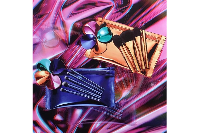 MAC Holiday 2018 Makeup Collection Brushes
