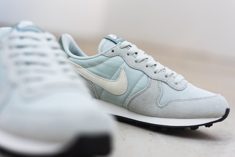 nike internationalist baby blue dark teal silver grey suede nylon