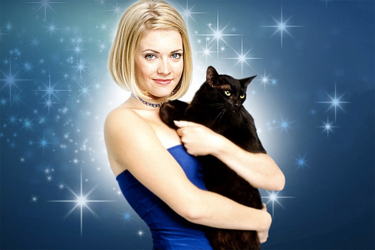 Why Are Millennials So Obsessed With 'Sabrina, the Teenage Witch?'