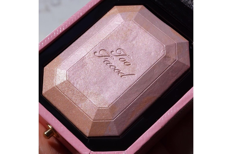 too faced diamond light highlighters makeup cosmetics pink bronze pretty rich collection trendmood1