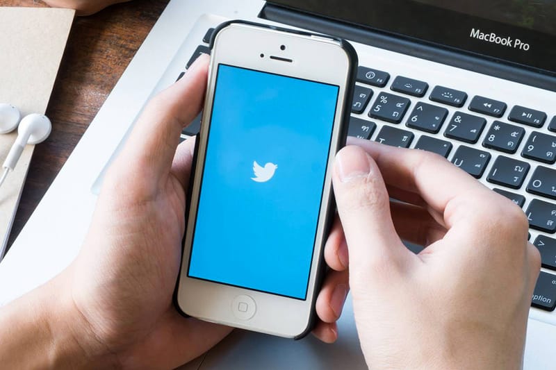 Twitter Might Be Saying Goodbye to the "Like" Button