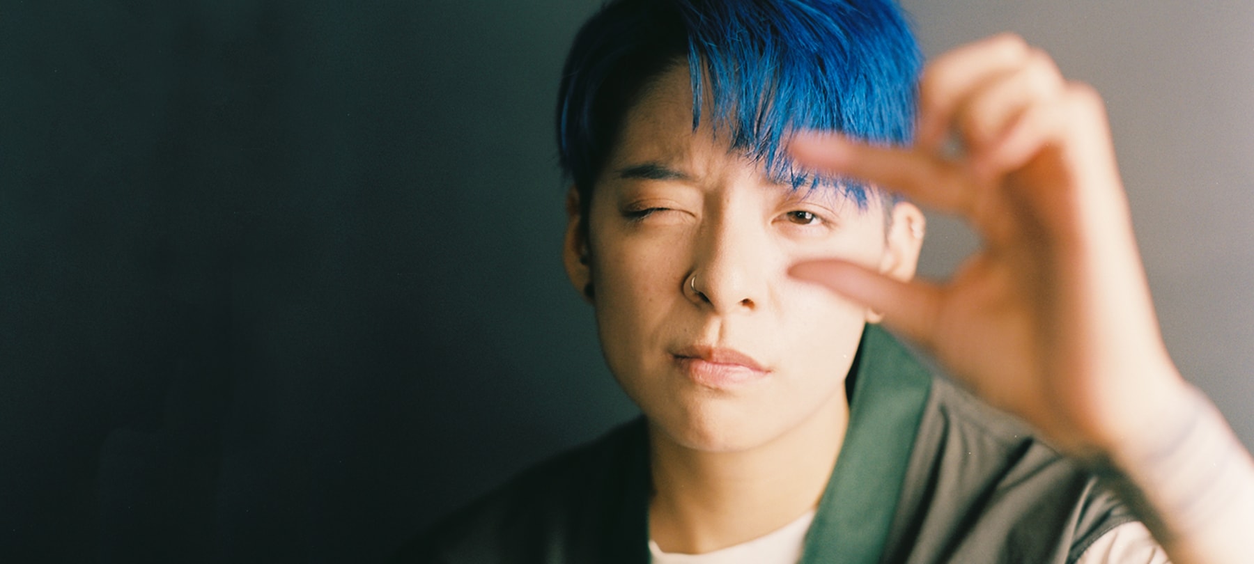 Amber Liu f(x) Rogue Rouge K-Pop Star Gone Tour Interview Video Solo Portrait Blue Hair Korean Pop Music