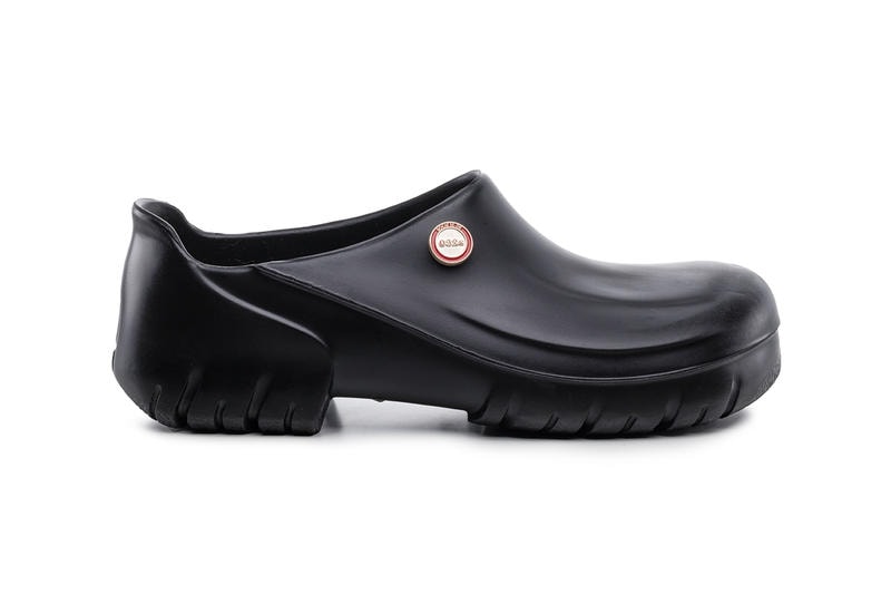 032C Birkenstock Clogs White Black 