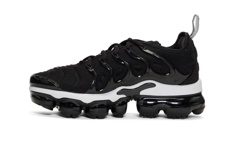 Nike Air VaporMax Plus Black White